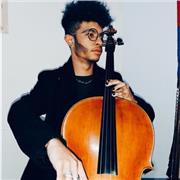 Profesor de música imparte clases de violin, viola, chelo, guitarra y lenguaje musical
